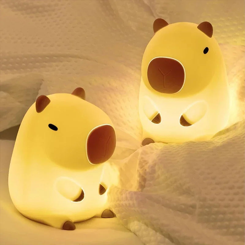 Abajur Infantil Capivara – Luz de Silicone Macia para Sono Tranquilo